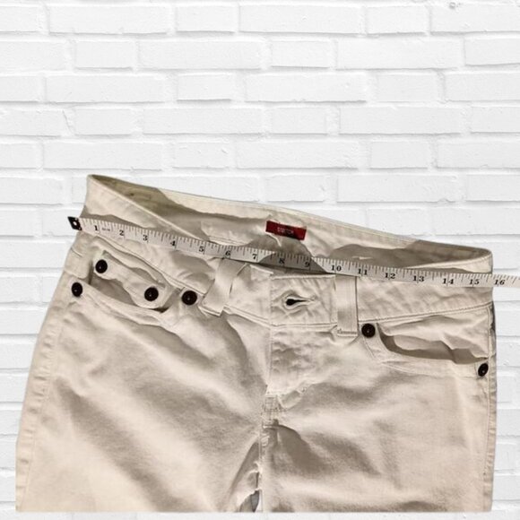 Guess Women's Stylish‎ White Boot Cut Stretch Jeans Size 29/US Size 8 - Picture 16 of 17